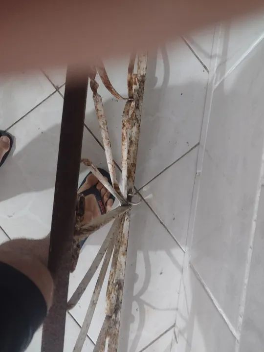 Grade de ferro para ventilação - 2,60 X 0,40 - Foto 3