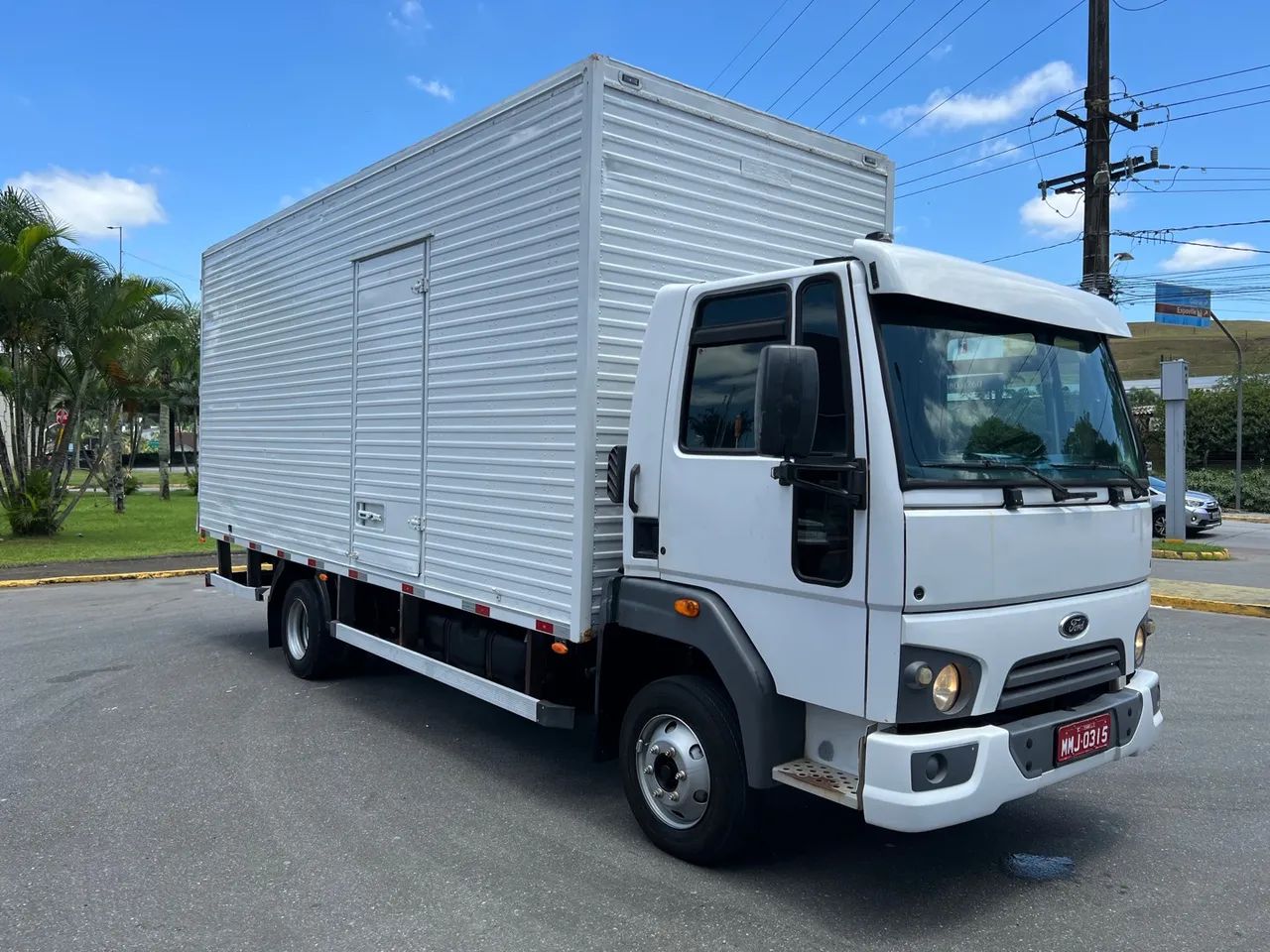 Ford Cargo 3/4 816 S 2014/2014 - Único dono! 316.500km! Completo! Ótimo estado! - Foto 5
