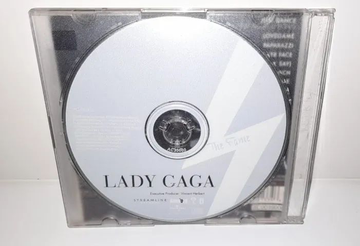 Lady Gaga,Cd The Fame,Universal,2006,Em Muito Bom Estado - Foto 3