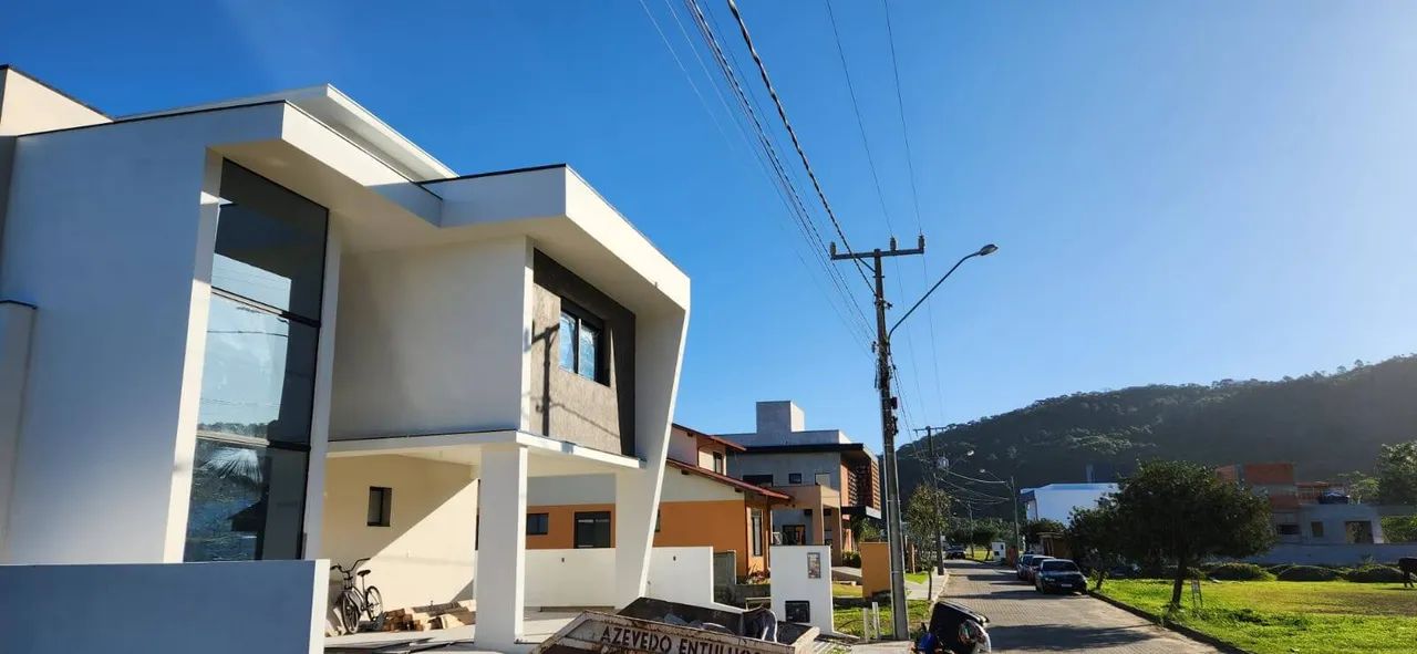 CASA NOVA EM CONDOMÍNIO FECHADO ENTRE CANASVIEIRAS E JURERE - Foto 2