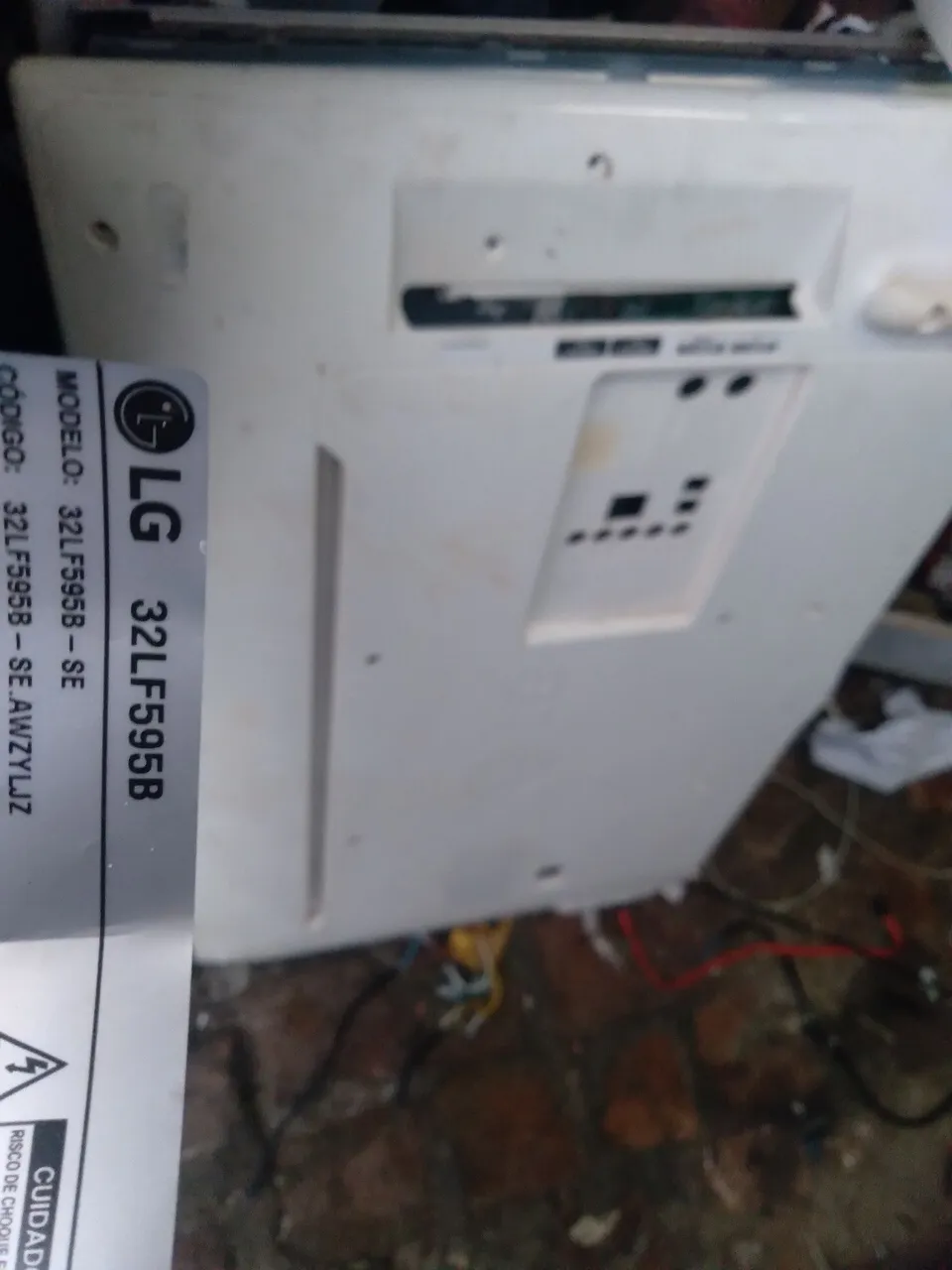 Tampa TV LG 32 polegadas - 32LF595B