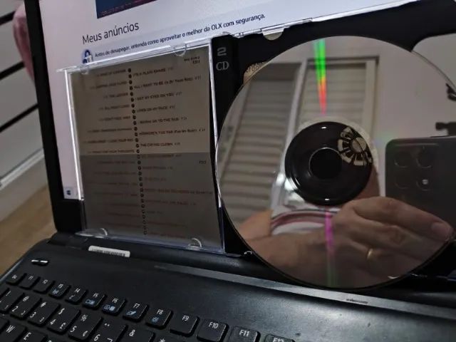 VENDO CD ORIGINAL PETER FRAMPTON CLASSIC - Foto 3