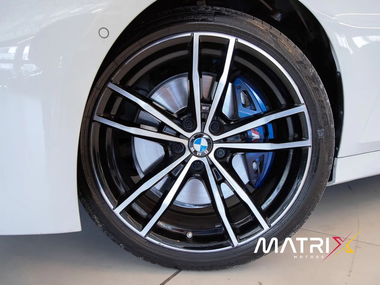 BMW 320iA 2.0  - Foto 3