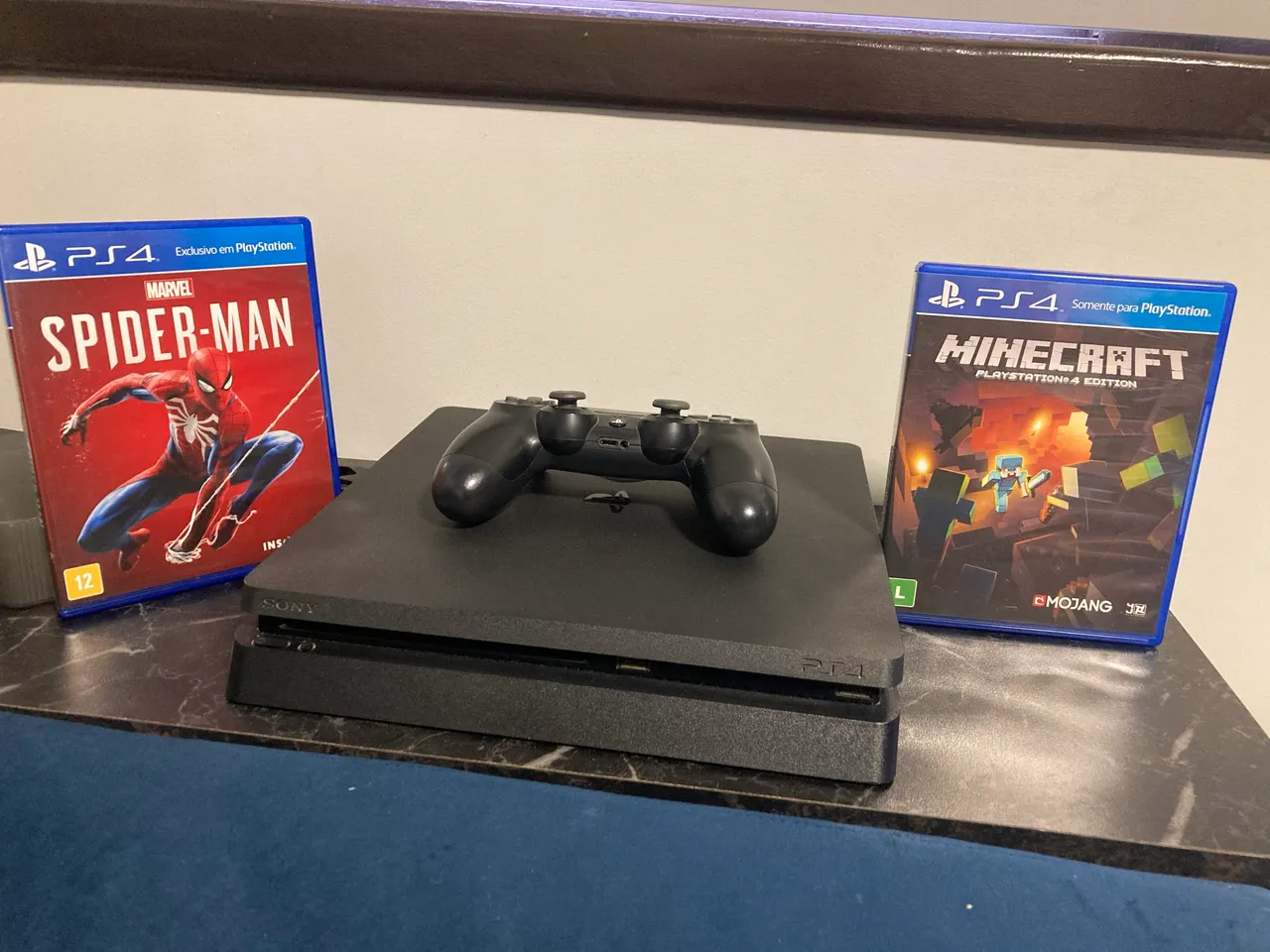 PS 4 , 1 TERA - Consoles de Vídeo Game - Nova Brasília, Joinville