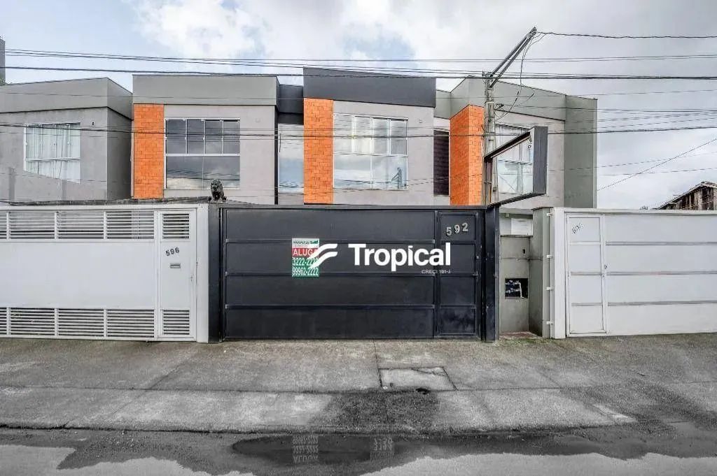 Sobrado com 2 dormitórios para alugar, 80 m² por R$ 2.680,00/mês - Fortaleza - Blumenau/SC