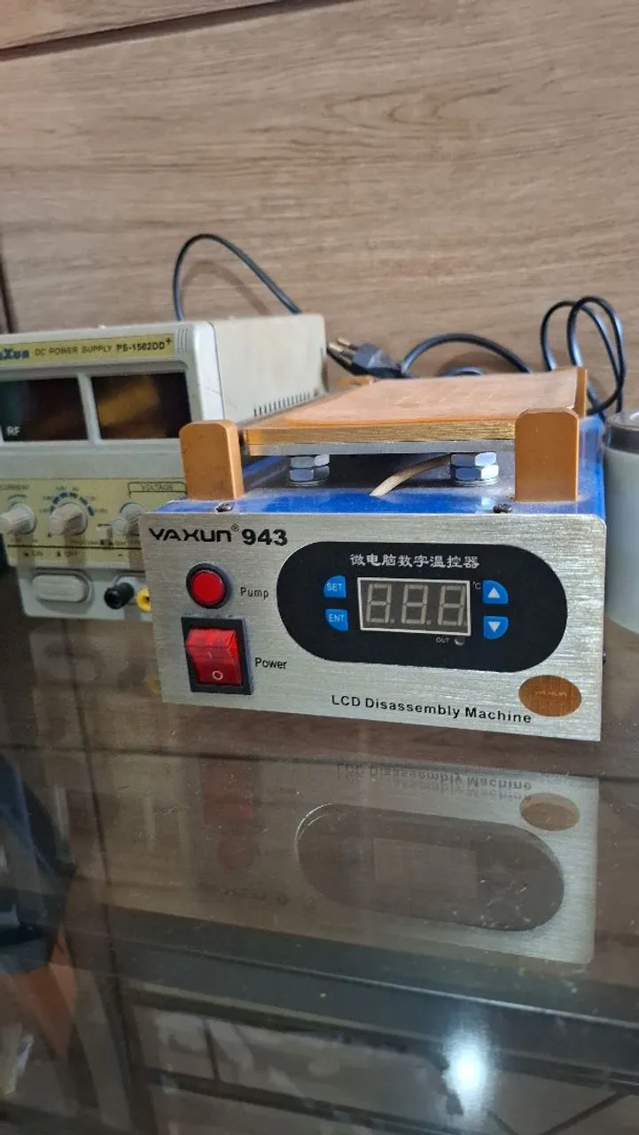Máquina de Desmontagem de LCD yaxun 943