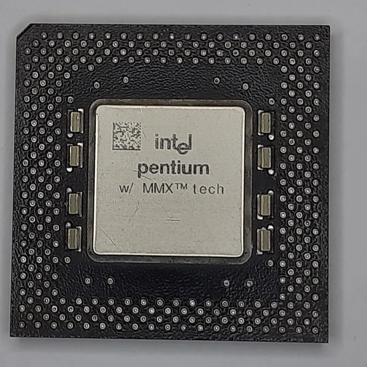 Pentium 233 MHz mmx
