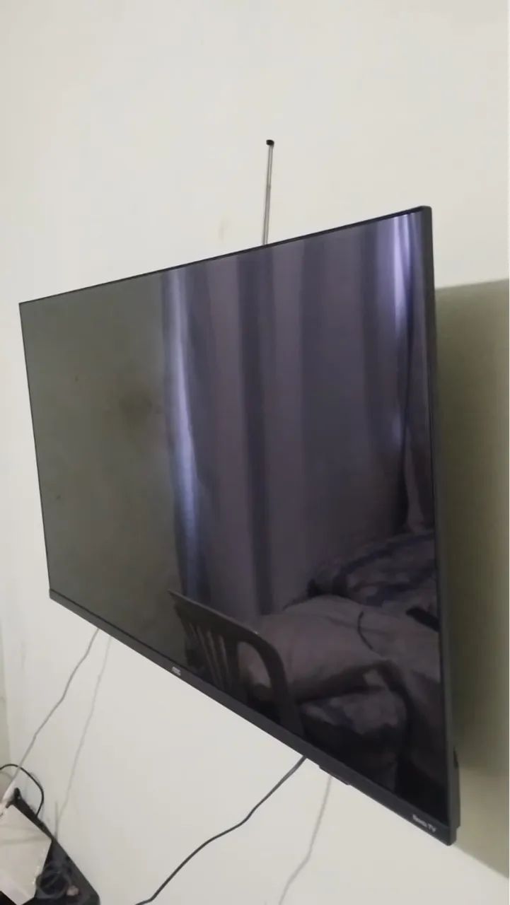 Tv led 43 polegadas Aoc semi novo 4 messes de uso  - Foto 4