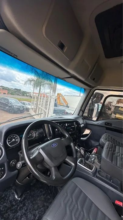  Cargo 3031 8x2 2019 Granel ou chassi  - Foto 2