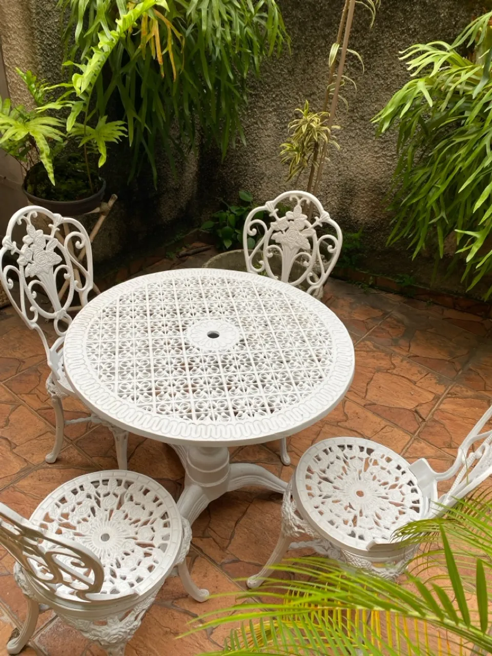 LINDO CONJUNTO DE VARANDA ( NOVO )