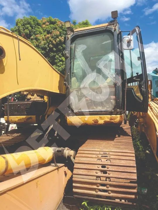 ESCAVADEIRA CAT 320D2 - 2014 - Foto 3