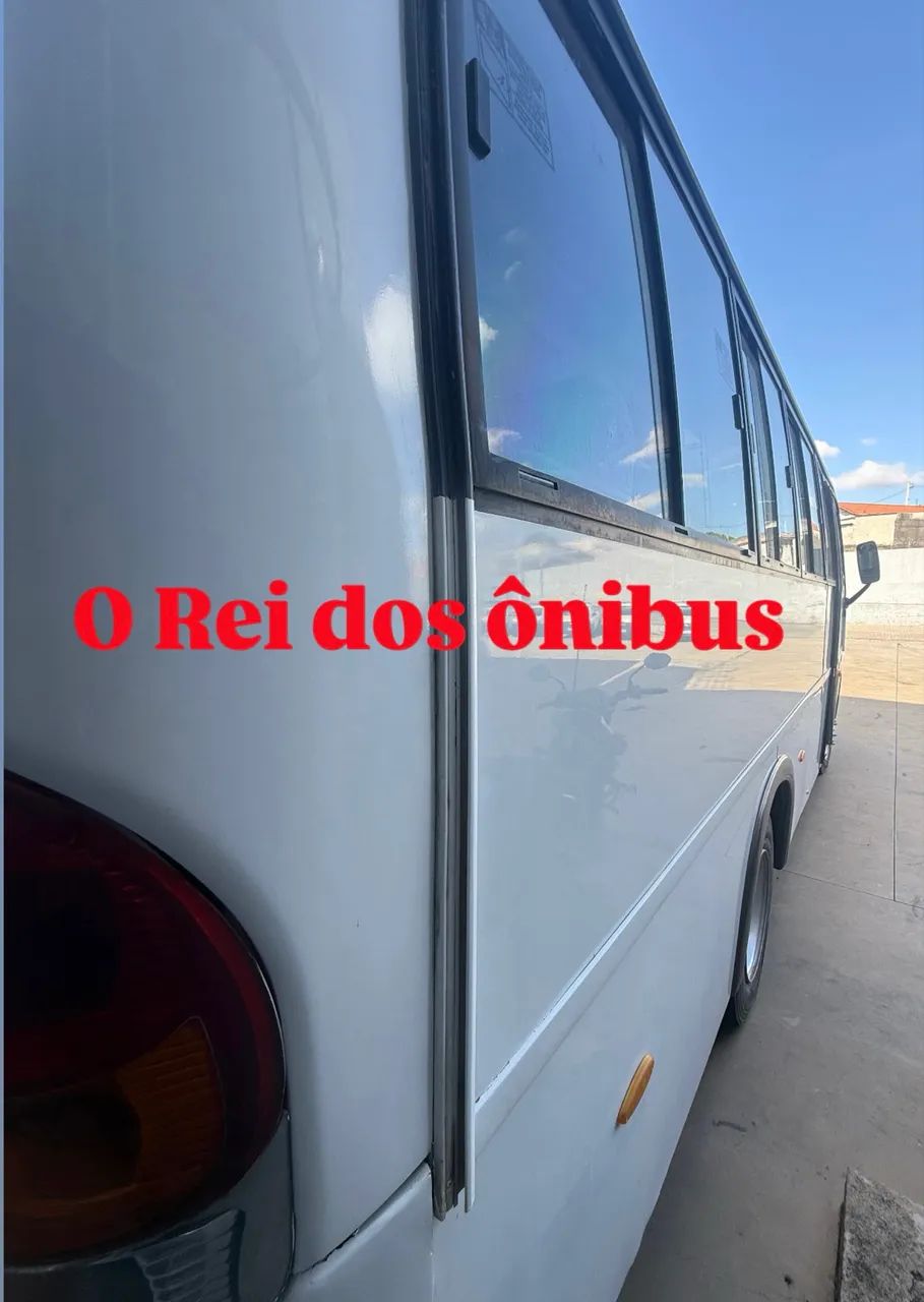 Micro ônibus curtinho- Marcopolo Volare V8 - Foto 6