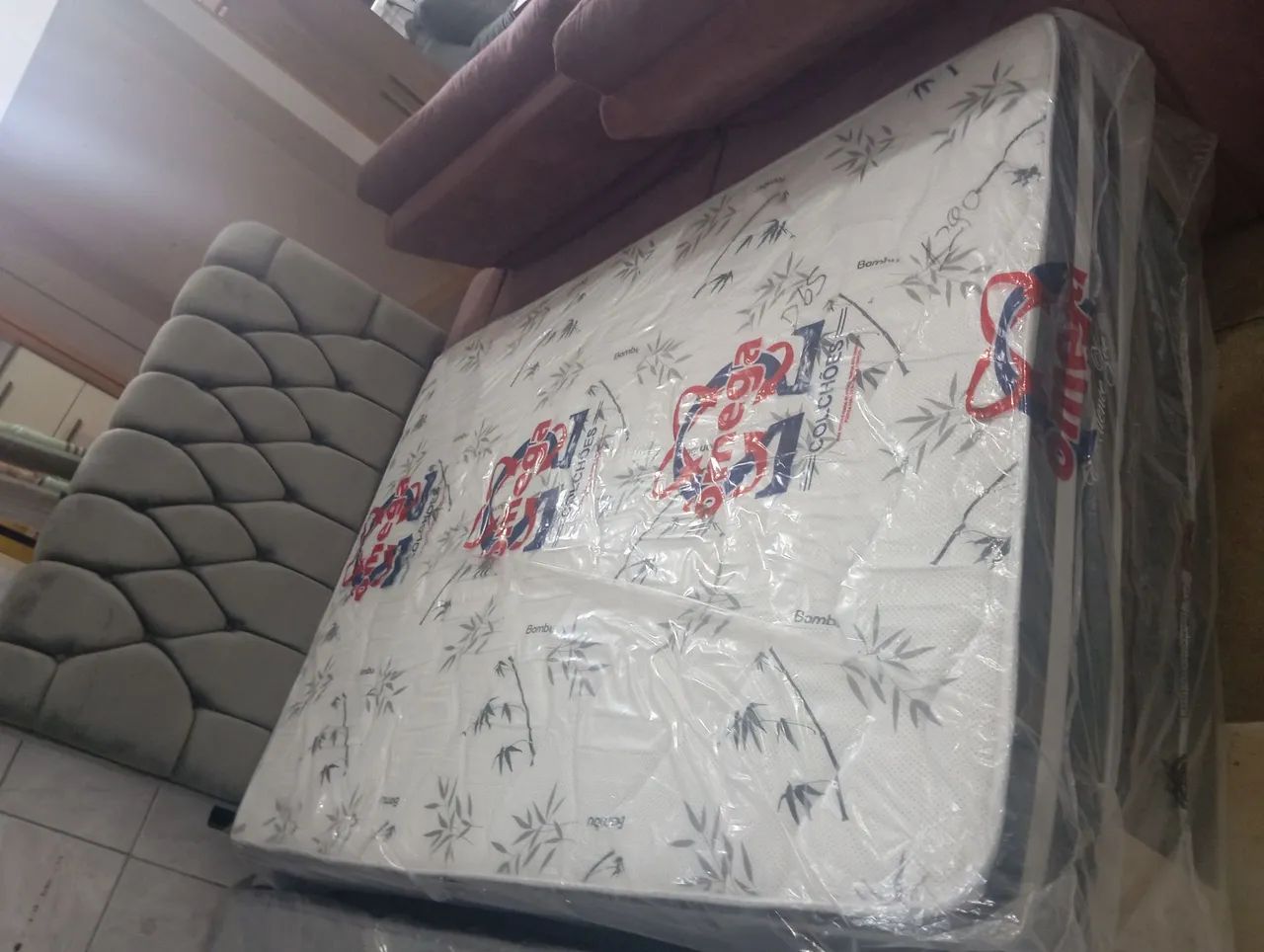 CAMA , COLCHÃO D65 E CABECEIRA,NOVOS 