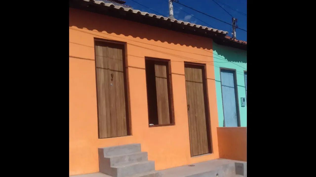 Casa para venda tem 49 metros quadrados com 4 quartos em Centro - Lençóis - Bahia