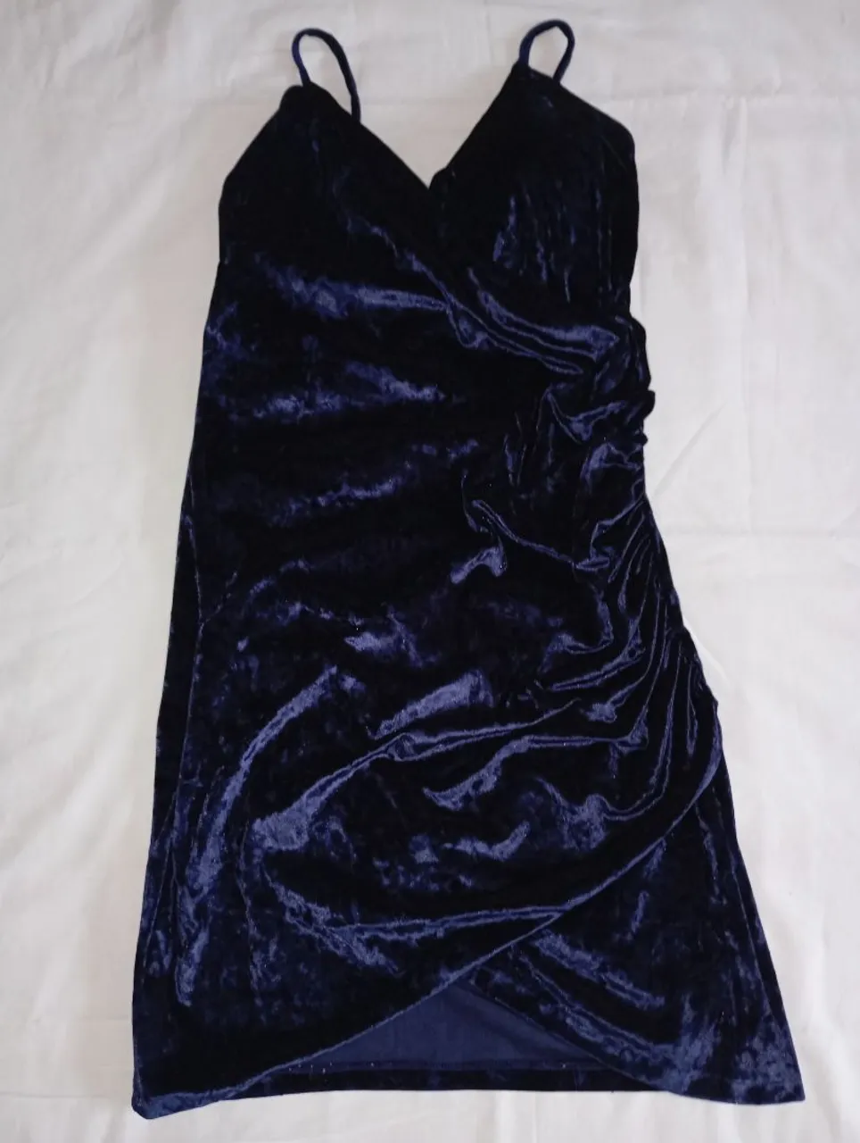 Vestido aveludado colado