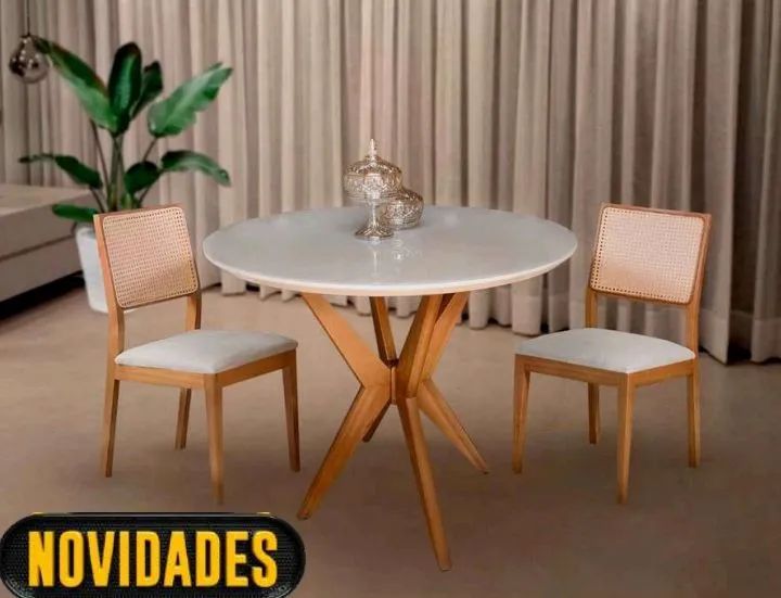 Mesa Redonda Madeira Maciça 