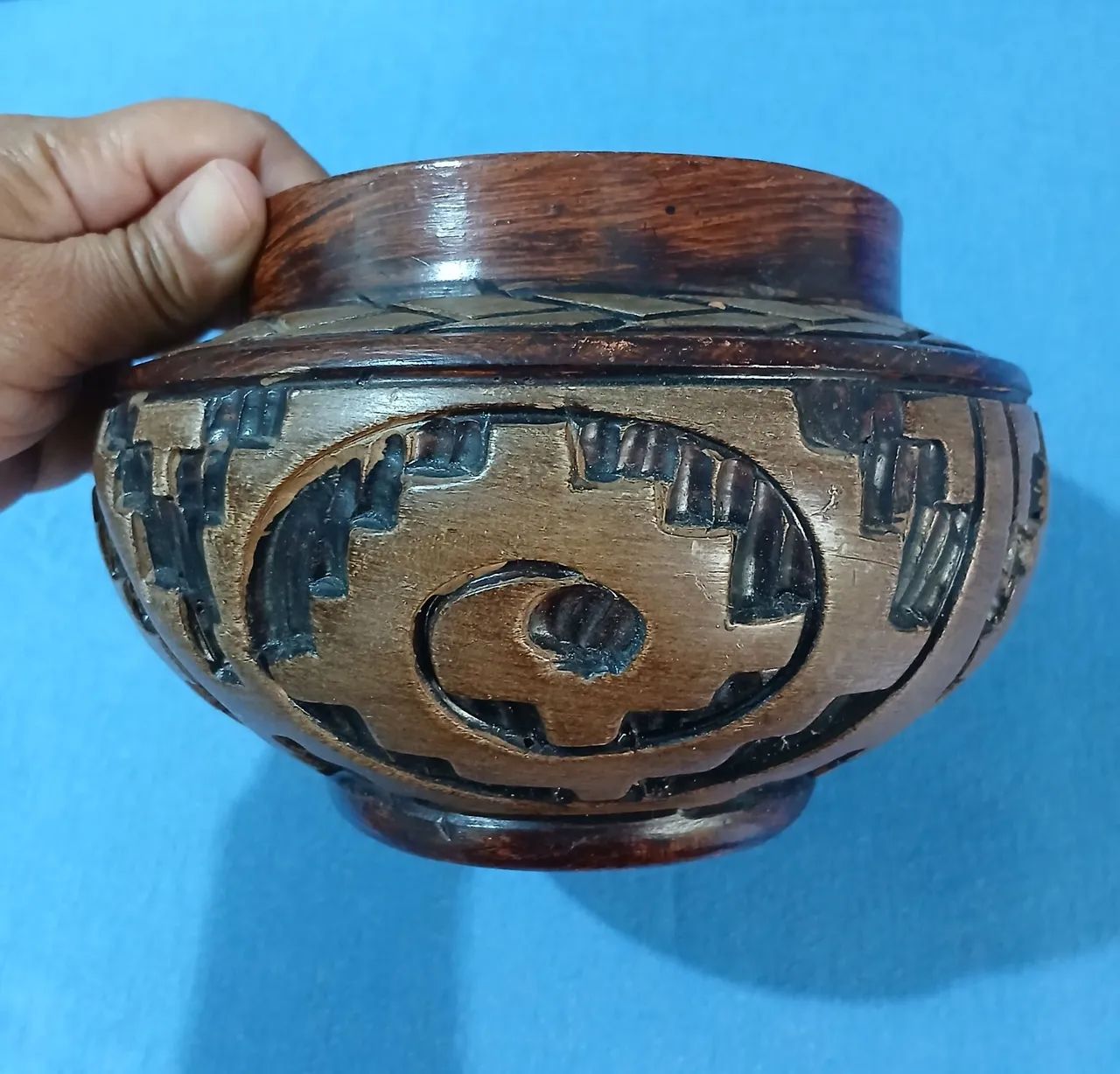 Vaso de cerâmica marajoara 