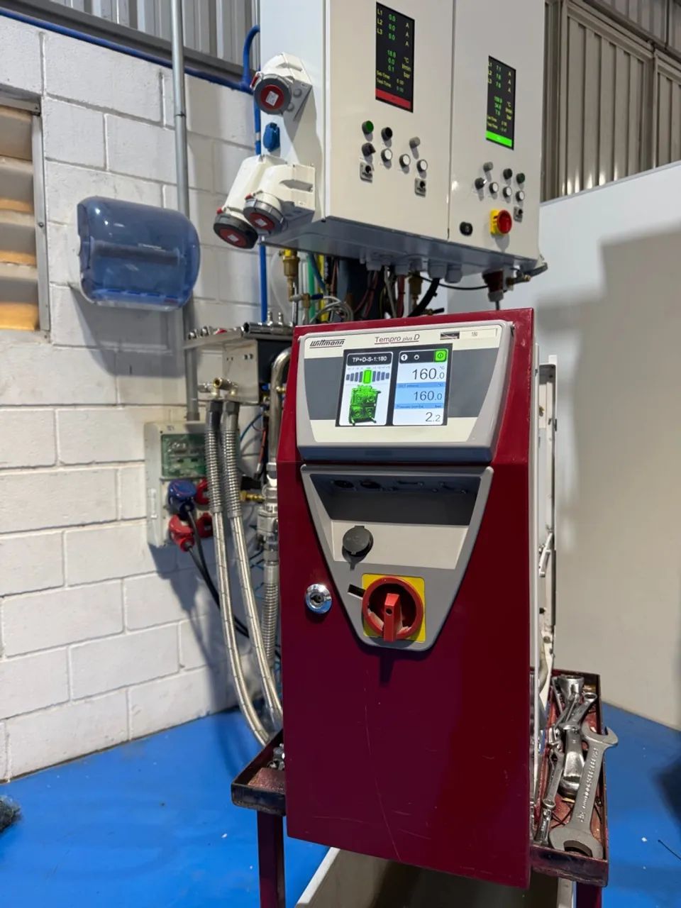 Máquina injetora de plástico  - Foto 2