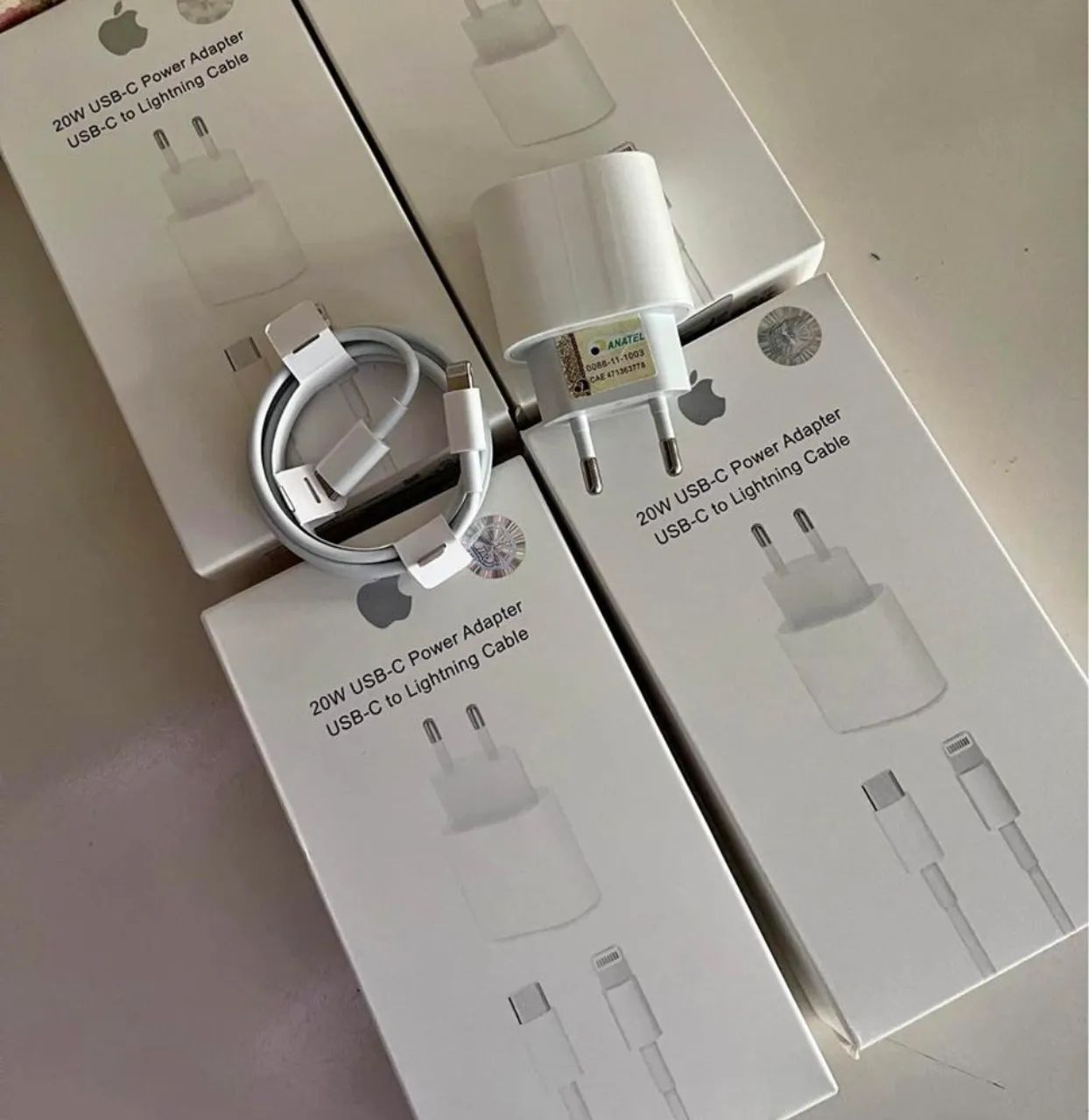 Carregador Apple 20W USB-C para iPhone - Foto 4