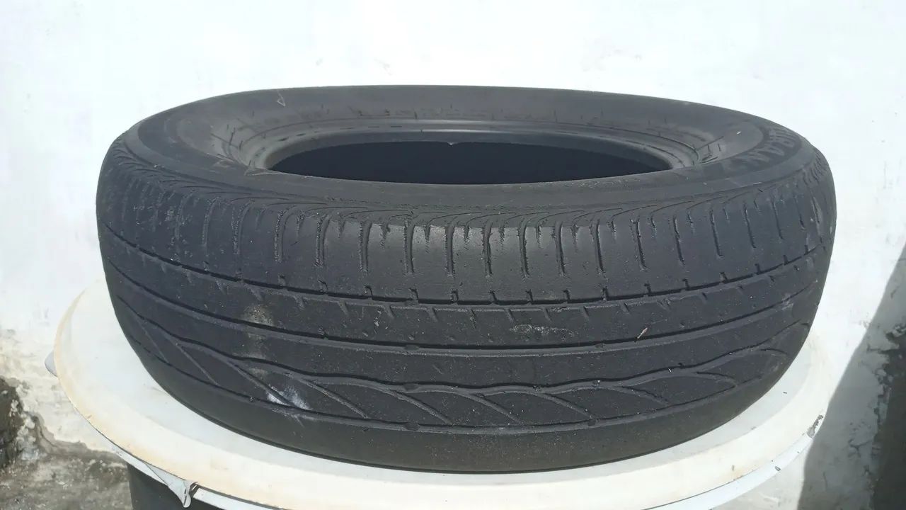 Pneus  175 65 14  - Foto 5