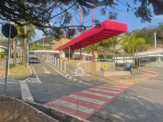 Imóvel para venda com 927 metros quadrados em Quintas do Sol - Nova Lima - MG