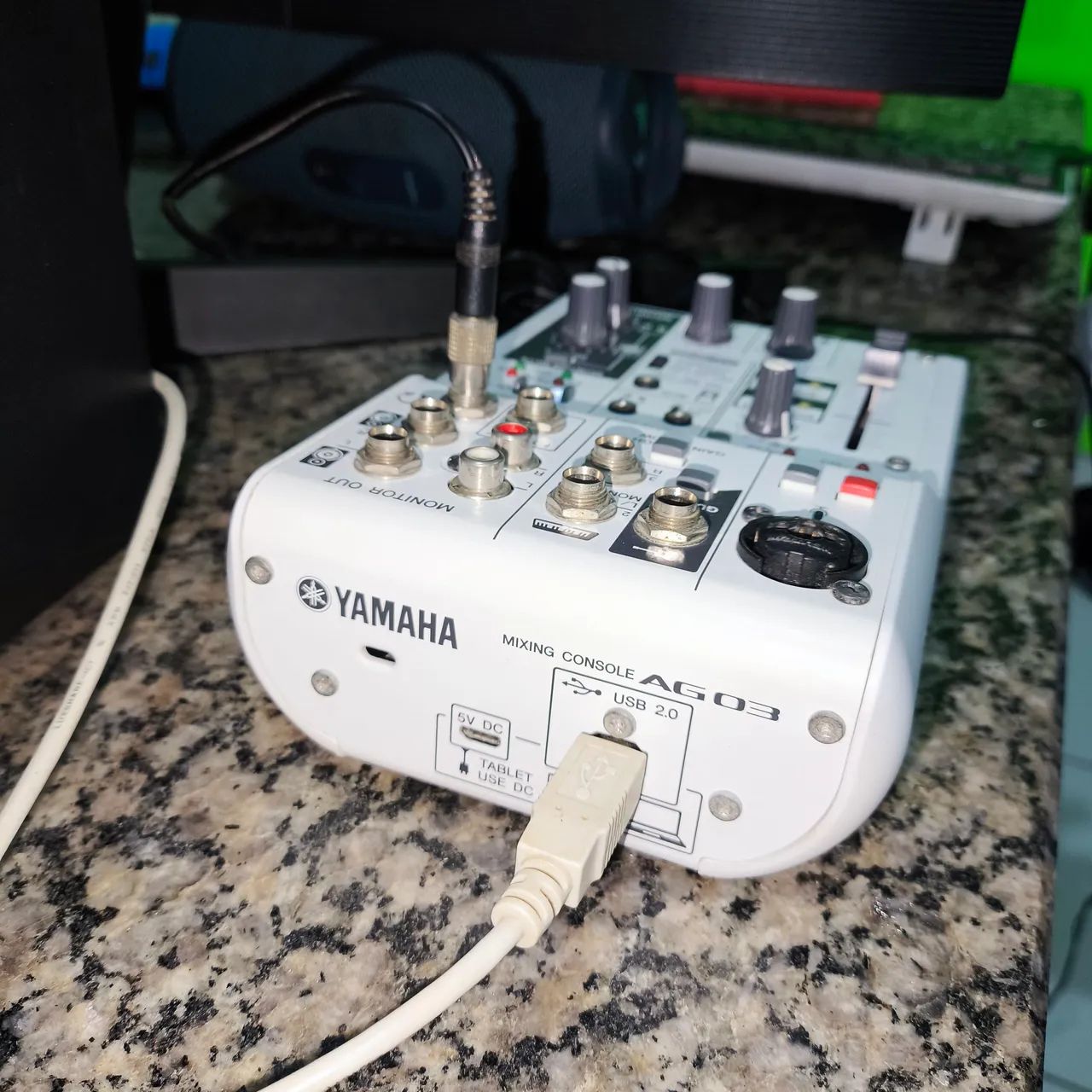 Mesa de Som Yamaha AG03 - Mixagem de Áudio Profissional - Foto 4