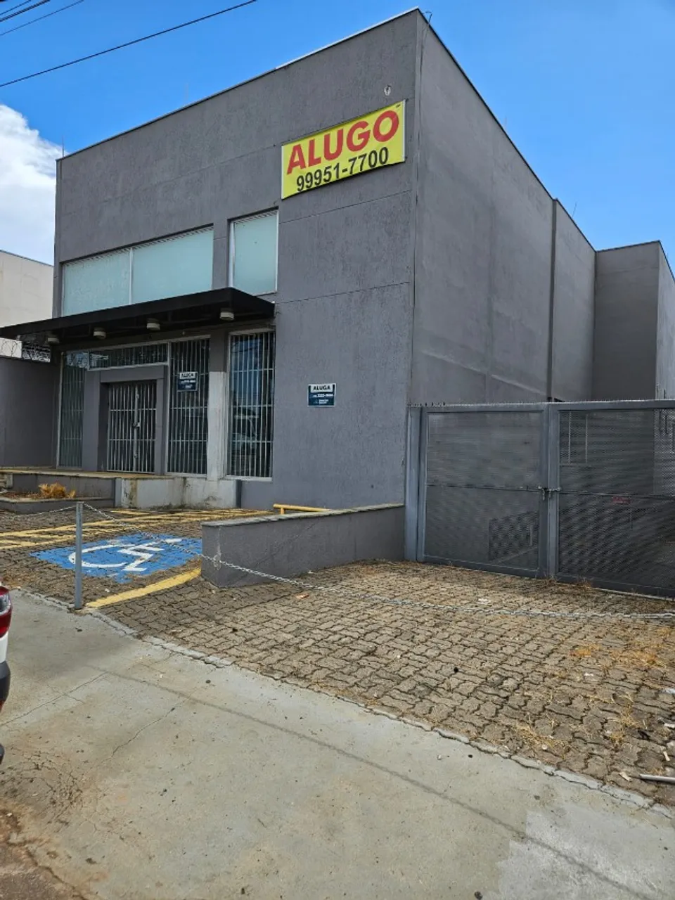 Excelente Oportunidade de Locação: Imóvel Comercial na Avenida Princesa do Sul, Varginha.