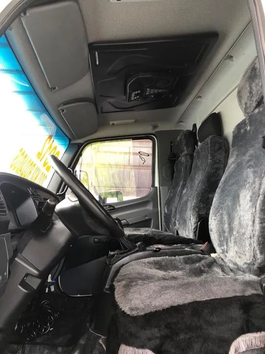 Caminhão Mercedes-Benz Accelo 815 ano 2012 - Foto 13