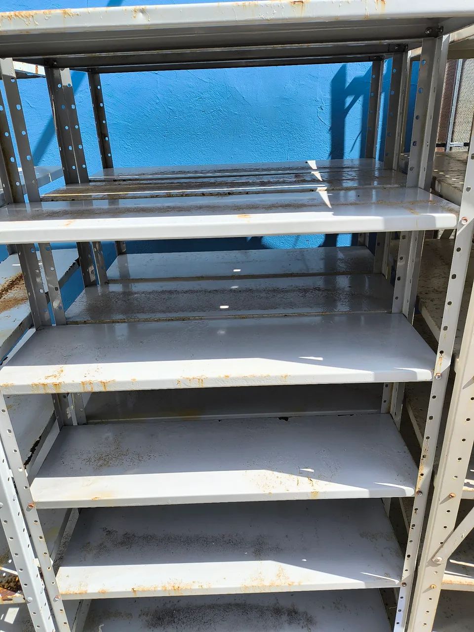 Estante de metal para comercio, 2M alt. 94cm Larga. E 30 cm profundidade 
