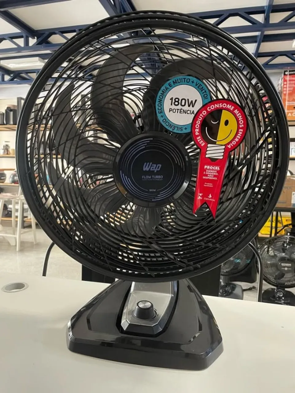 Ventilador WAP Flow Turbo - 50cm | Mesa ou Parede | 220V