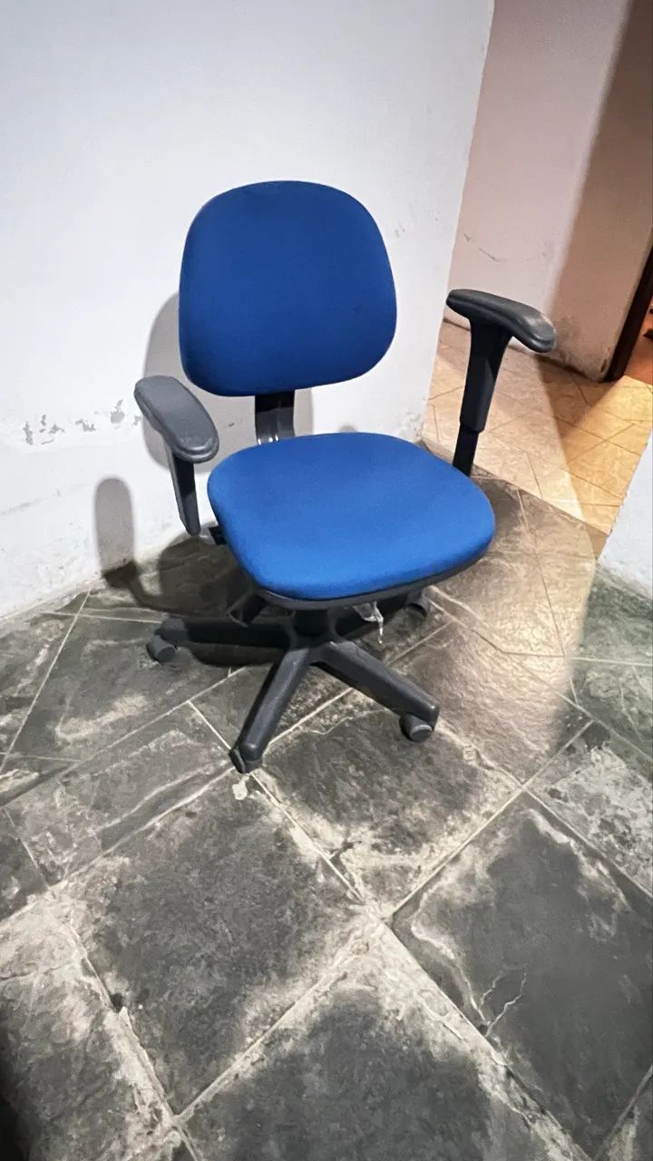 Cadeiras de escritório 64275307932545121