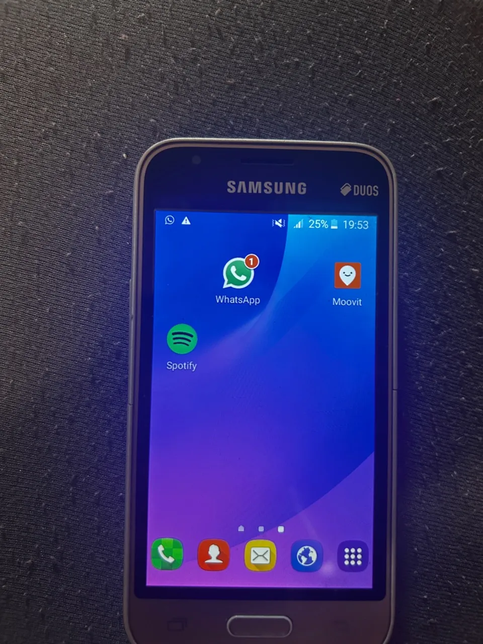 Vende-se J1mini