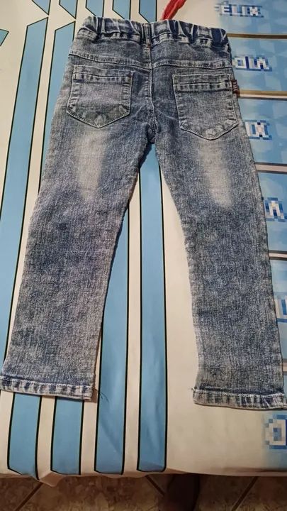 Calça Jeans Infantil com Patchs - Foto 4