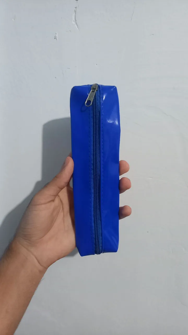 Estojo escolar azul