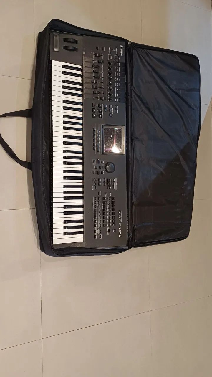 Teclado Yamaha Motif XF6 - Foto 2