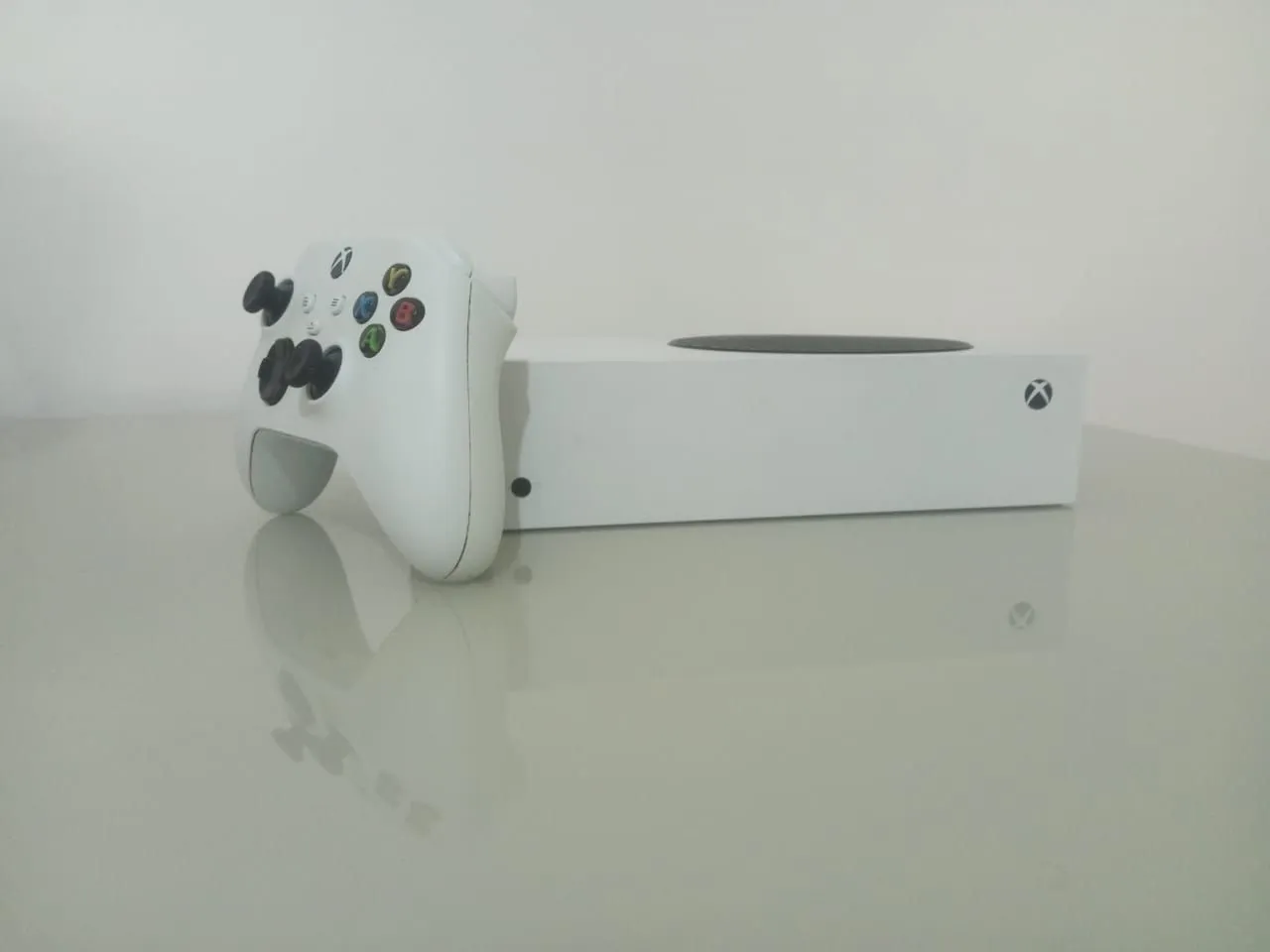 Xbox Series S com Controle Branco - Novo