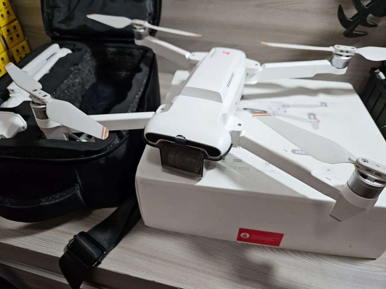 Drone Fimi X8 Pro 2025 duas baterias e acessórios 