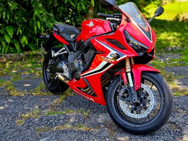 HONDA CBR 650R 2021 - Foto 2
