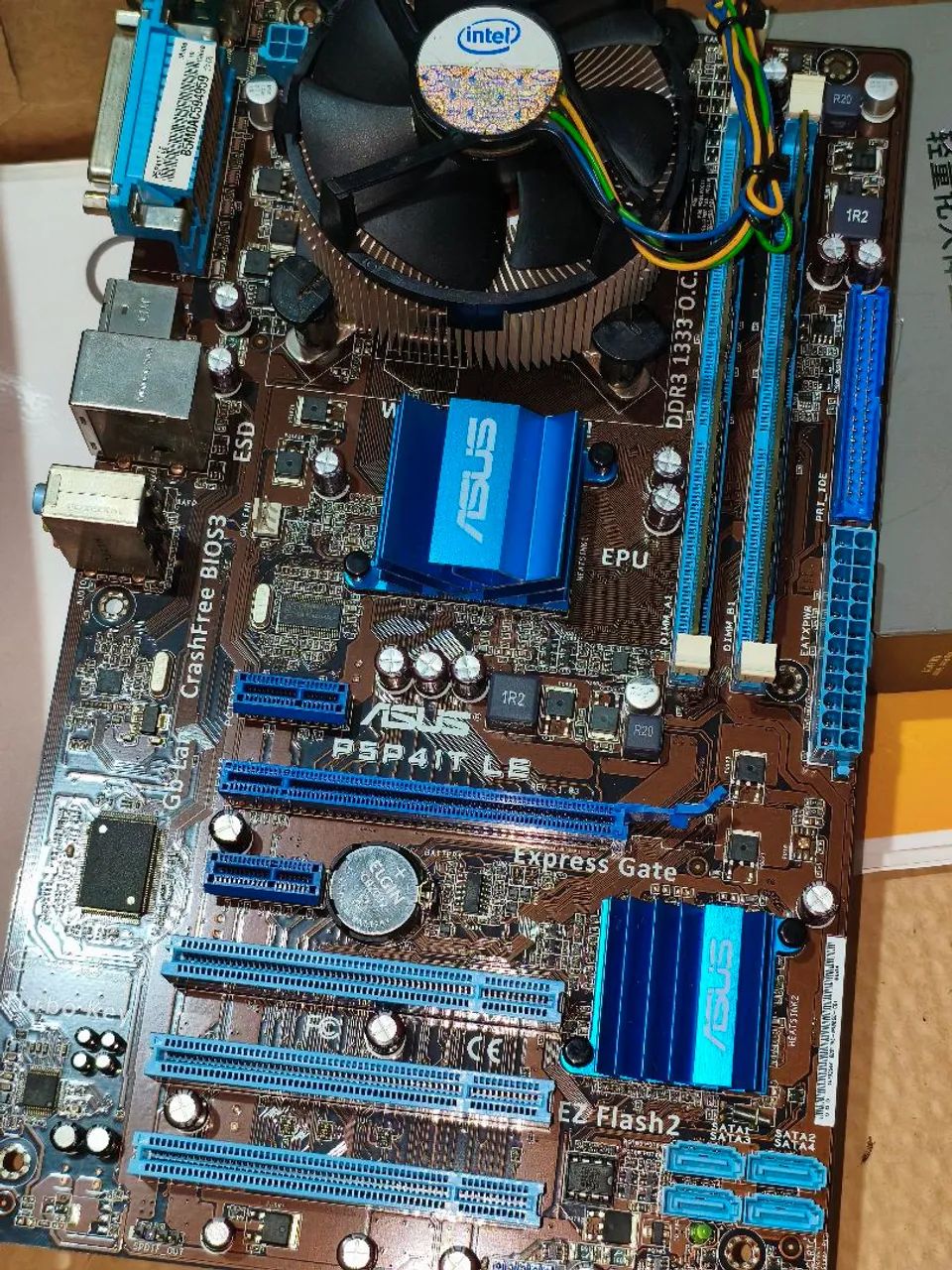 PLACA MÃE ASUS P5P41T LE + CORE 2 QUAD  - Foto 3