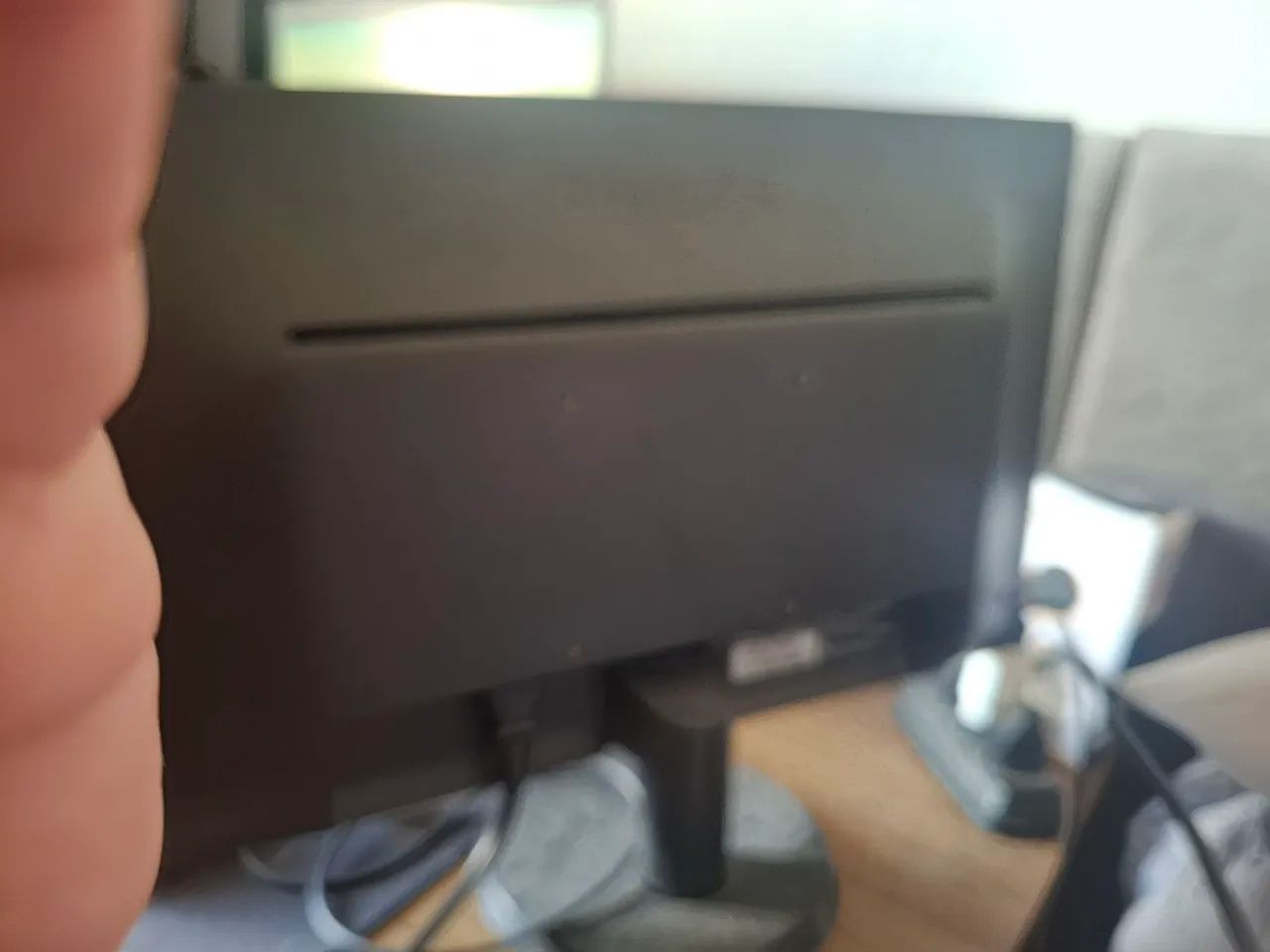 Monitor 19" Philips  - Foto 4
