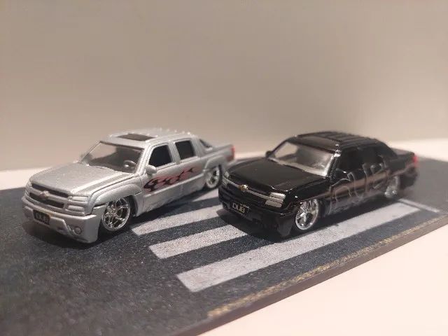 Jada Chevrolet Avalanche 1/64 - Foto 2