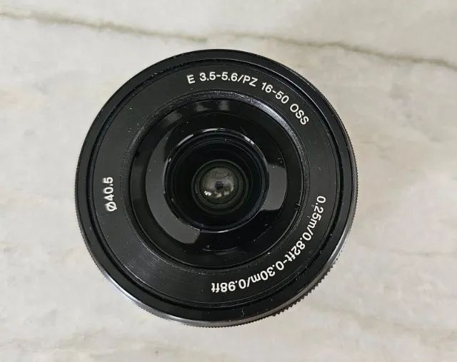 lente Sony 16-50 OSS - Foto 3