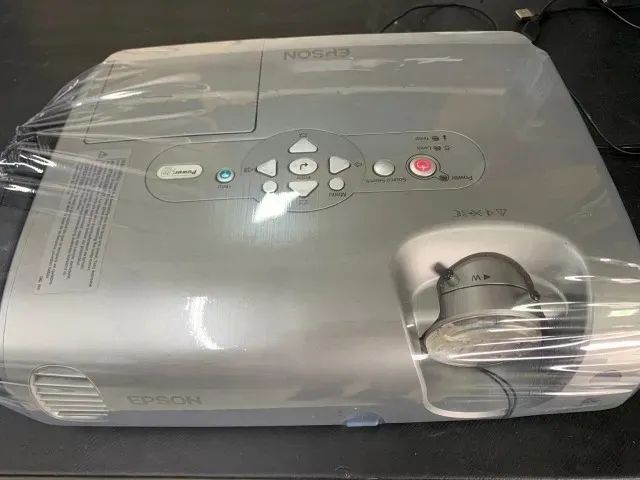 Projetor Epson EMP-X3 - 2500 Lumens - Semi-novo (Usado)