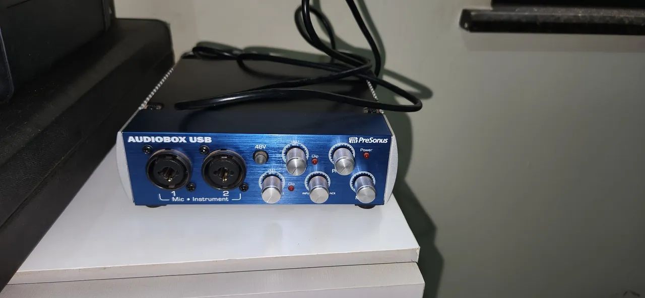 Kit Microfone Condensador MXL 990 + Interface de Áudio - Foto 2