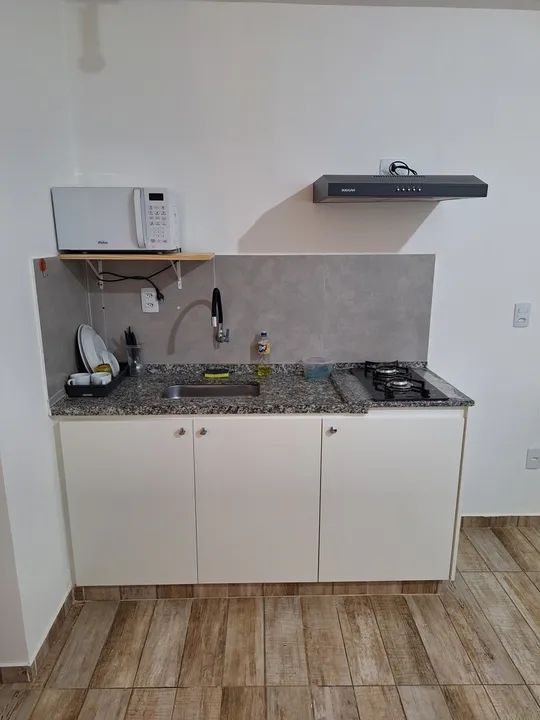 Kitnet aconchegante e mobiliado para locação - Foto 4