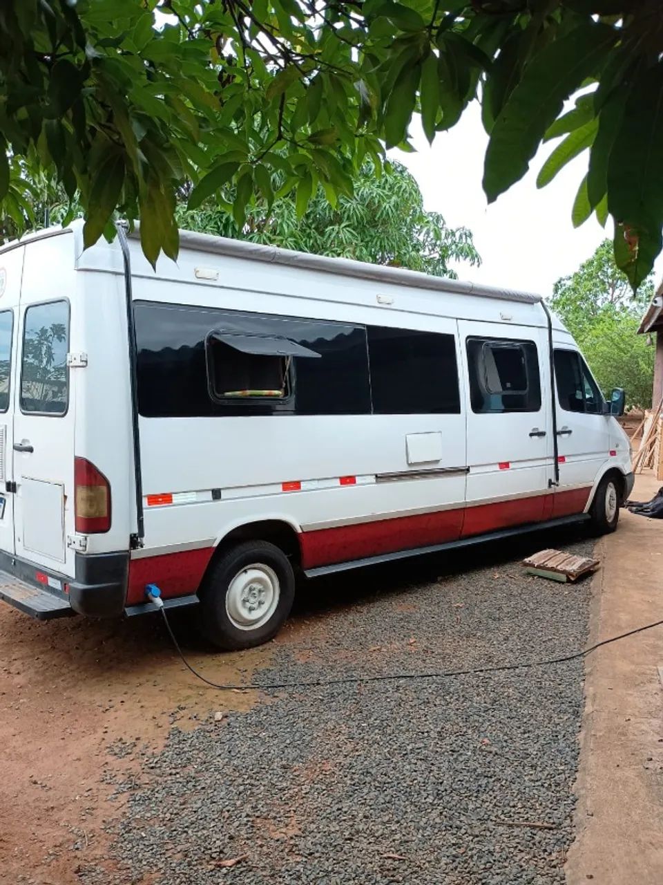 Motorhome  I/ Motor-casa caminhão Mercedez 310 - 1997 aceito trocas ótimo estado. - Foto 2