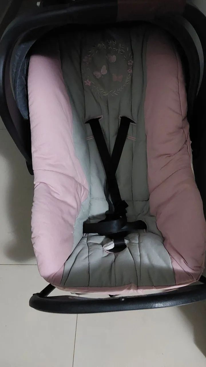 Cadeira de Bebê Conforto com Isofix