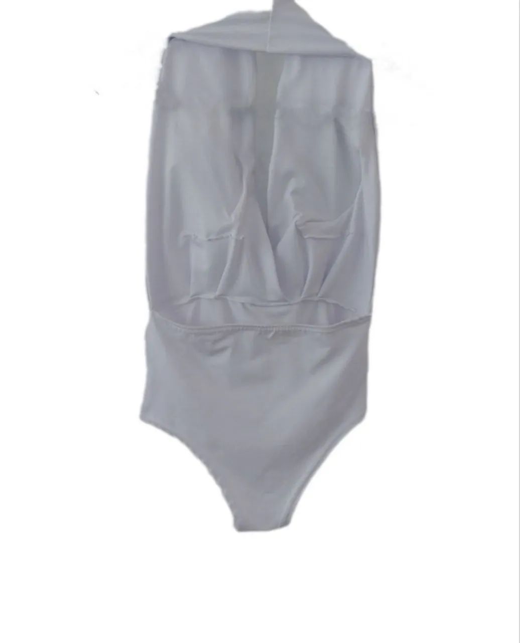 Blusa Transpassada Básica Feminina Body Branco Aberto Nas Costas Com Bojo SEMINOVO - Foto 4