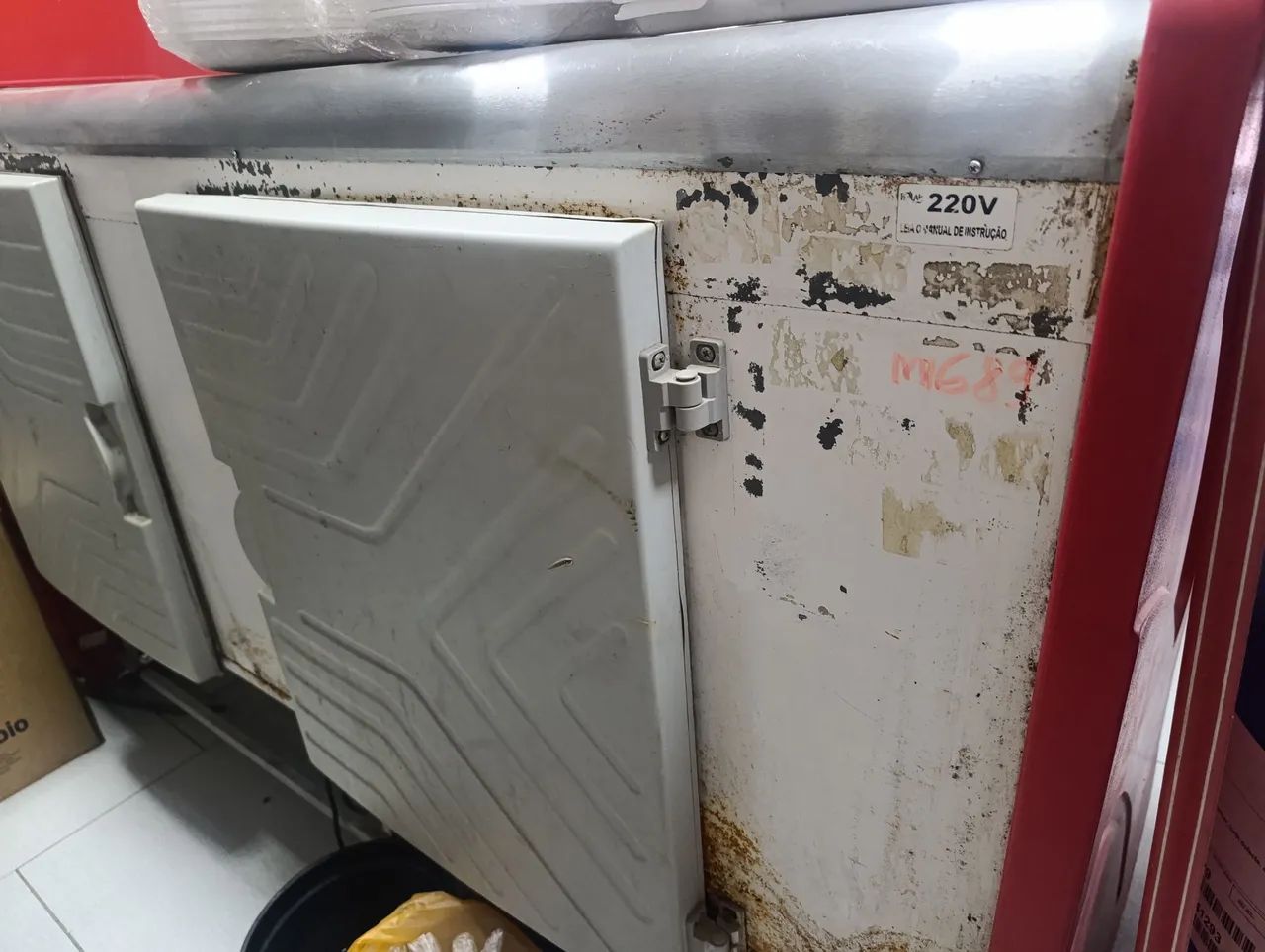 Balcão expositor refrigerado, ótimo para o seu comércio 