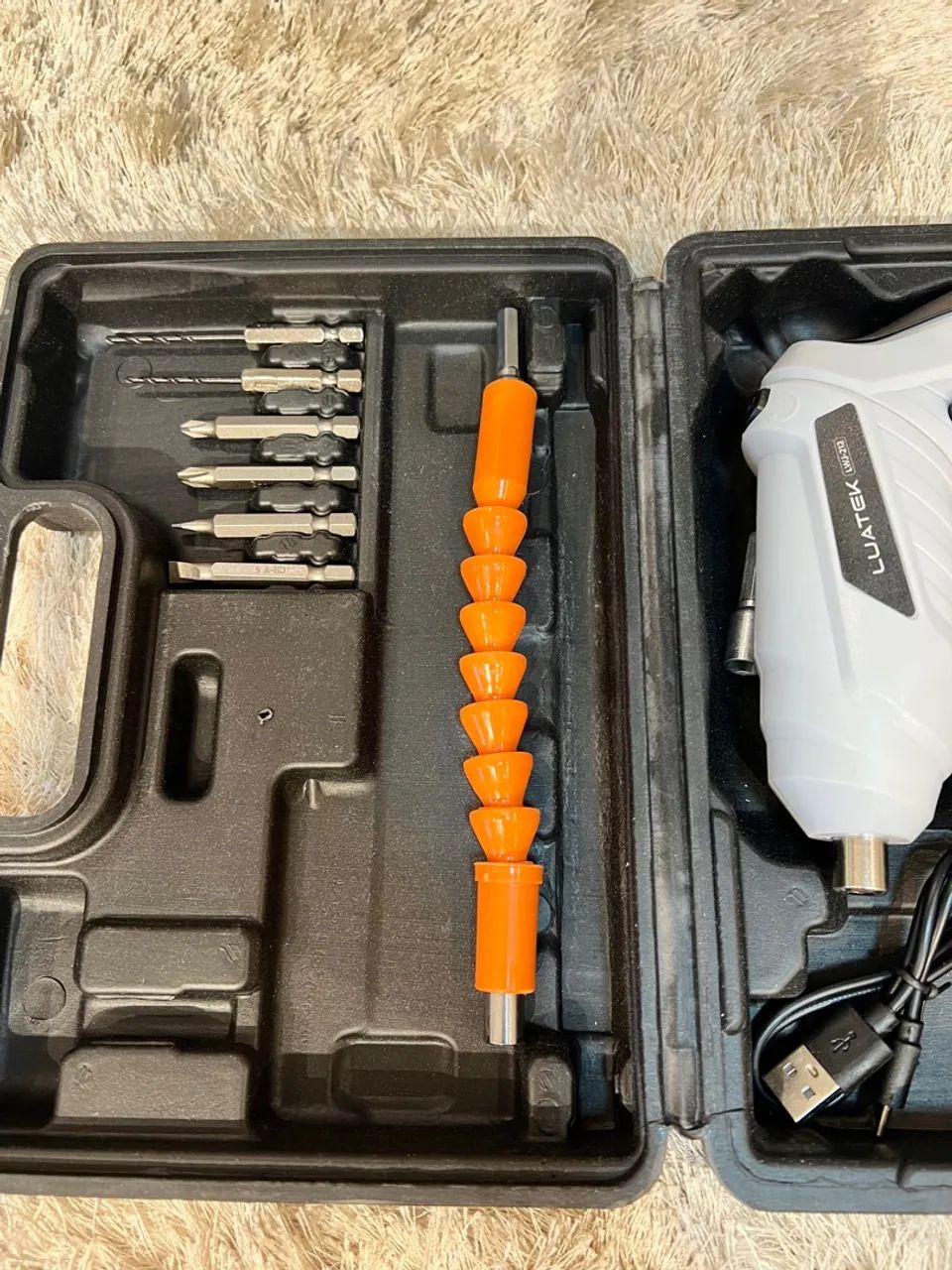 Mini Parafusadeira Luatek - Kit com 47 Peças - Foto 5